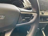 Chevrolet Onix 2023 4p Premier Redline L3/1.0/T Aut IMG_9148