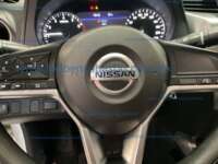 Nissan NP300 Frontier 2021 4p SE L4/2.5 Man IMG_9575