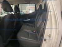 Nissan NP300 Frontier 2021 4p SE L4/2.5 Man IMG_9572