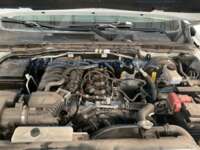 Nissan NP300 Frontier 2021 4p SE L4/2.5 Man IMG_9536