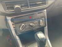 Volkswagen T-Cross 2024 5p Trendline L4/1.6 Tiptronic 2024 Volkswagen T-Cross Ingreso Interiores 11