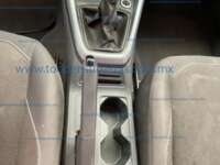 Volkswagen T-Cross 2024 5p Trendline L4/1.6 Tiptronic 2024 Volkswagen T-Cross Ingreso Interiores 14