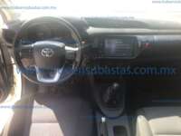 Toyota Hilux 2021 4p Doble Cabina Base L4/2.7 Man    2021 Toyota Hilux Ingreso Interiores 3
