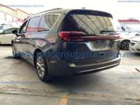 Chrysler Pacifica 2022 5p Limited L6/3.6 Aut 2022 Chrysler Pacifica Ingreso Exteriores 6
