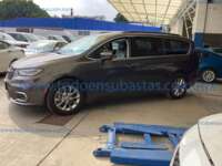 Chrysler Pacifica 2022 5p Limited L6/3.6 Aut 2022 Chrysler Pacifica Ingreso Exteriores 7