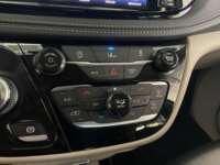 Chrysler Pacifica 2022 5p Limited L6/3.6 Aut 2022 Chrysler Pacifica Venta Interiores 10