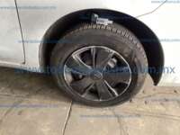 Nissan March 2021 5p Sense L4/1.6 Man IMG_1703