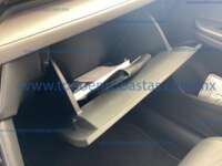 Volkswagen Taos 2024 5p Highline L4/1.4/T Tiptronic 2024 Volkswagen Taos Ingreso Interiores 18