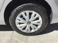 Volkswagen Jetta 2023 4p Trendline L4/1.4/T Tiptronic 2023 Volkswagen Jetta Venta Llantas 7