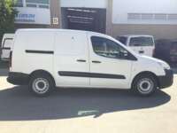 Peugeot Partner 2019 5p L4/1.6/T Diesel Man       2019 Peugeot Partner Venta Exteriores 4