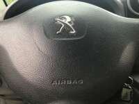 Peugeot Partner 2019 5p L4/1.6/T Diesel Man       2019 Peugeot Partner Venta Interiores 8