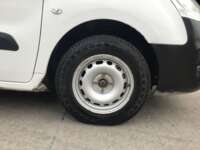 Peugeot Partner 2019 5p L4/1.6/T Diesel Man       2019 Peugeot Partner Venta Llantas 1