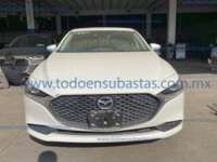 Mazda 3 2021 4p Sedán i Sport L4/2.5 Skyactive-Drive 2021 Mazda 3 Ingreso Exteriores 1