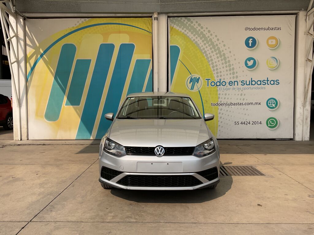 Volkswagen Vento 2021 4p Startline L4/1.6 Man 2021 Volkswagen Vento Venta Exteriores 2