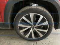 Volkswagen Taos 2024 5p Highline L4/1.4/T Aut IMG_1560