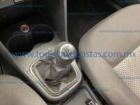 Volkswagen Vento 2021 4p Startline L4/1.6 Man 2021 Volkswagen Vento Ingreso Interiores 10