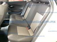 Volkswagen Vento 2021 4p Startline L4/1.6 Man 2021 Volkswagen Vento Ingreso Interiores 16