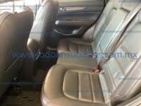 Mazda CX-5 2021 5p Signature L4/2.5 Aut 2021 Mazda CX-5 Ingreso Interiores 20