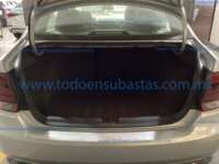 Volkswagen Vento 2021 4p Startline L4/1.6 Man IMG_6889