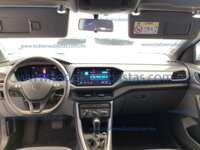 Volkswagen T-Cross 2022 5p Trendline L4/1.6 Aut 2022 Volkswagen T-Cross Ingreso Interiores 23