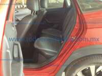 Volkswagen Nivus 2023 5p Highline L3/1.0/T Tiptronic IMG_7030