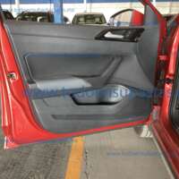 Volkswagen Nivus 2023 5p Highline L3/1.0/T Tiptronic IMG_7016