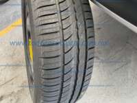 Volkswagen Nivus 2023 5p Highline L3/1.0/T Tiptronic 2023 Volkswagen Nivus Ingreso Llantas 14