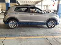 Volkswagen T-Cross 2024 5p Trendline L4/1.6 Tiptronic IMG_7063