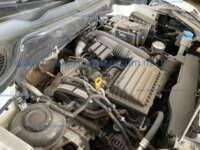 Volkswagen Taos 2024 5p Highline L4/1.4/T Tiptronic IMG_5465