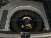 Volkswagen Nivus 2023 5p Highline L3/1.0/T Tiptronic IMG_7437