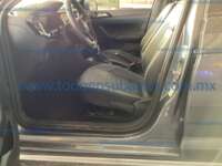 Volkswagen Nivus 2023 5p Highline L3/1.0/T Tiptronic IMG_7443