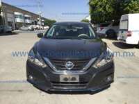 Nissan Altima 2018 4p Advance L4/2.5 Navi CVT 2018 Nissan Altima Ingreso Exteriores 2