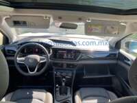 Volkswagen Taos 2024 5p Highline L4/1.4/T Tiptronic 2024 Volkswagen Taos Ingreso Interiores 9