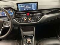 Jac SEI 4 2023 5p ESEI4 Pro EV 51.9 kWh CVT 2023 Jac SEI 4 Venta Interiores 4