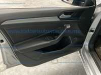 Volkswagen Jetta 2022 4p Comfortline L4/1.4/T Aut IMG_0293