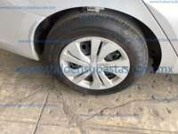 Nissan Versa 2021 4p Sense L4/1.6 CVT IMG_1964