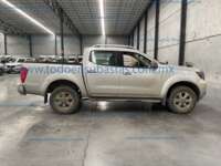 Nissan NP300 Frontier 2021 4p LE L4/2.5 Aut 2021 Nissan NP300 Frontier Ingreso Exteriores 3