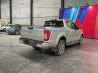 Nissan NP300 Frontier 2021 4p LE L4/2.5 Aut 2021 Nissan NP300 Frontier Ingreso Exteriores 4