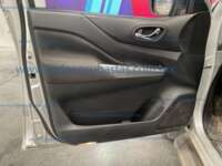 Nissan NP300 Frontier 2021 4p LE L4/2.5 Aut 2021 Nissan NP300 Frontier Ingreso Interiores 0
