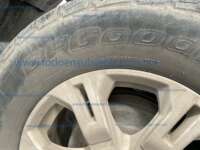 Nissan NP300 Frontier 2021 4p LE L4/2.5 Aut IMG_0684