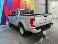 Nissan NP300 Frontier 2021 4p LE L4/2.5 Aut 2021 Nissan NP300 Frontier Venta Exteriores 5