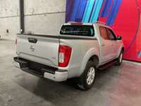 Nissan NP300 Frontier 2021 4p LE L4/2.5 Aut 2021 Nissan NP300 Frontier Venta Exteriores 7