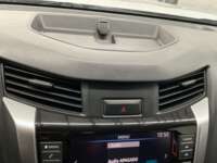 Nissan NP300 Frontier 2021 4p LE L4/2.5 Aut 2021 Nissan NP300 Frontier Venta Interiores 7