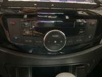 Nissan NP300 Frontier 2021 4p LE L4/2.5 Aut 2021 Nissan NP300 Frontier Venta Interiores 10