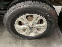 Nissan NP300 Frontier 2021 4p LE L4/2.5 Aut 2021 Nissan NP300 Frontier Venta Llantas 4