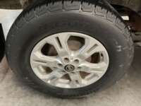 Nissan NP300 Frontier 2021 4p LE L4/2.5 Aut 2021 Nissan NP300 Frontier Venta Llantas 7