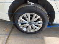 Volkswagen Jetta 2023 4p Trendline L4/1.4/T Tiptronic IMG_2322