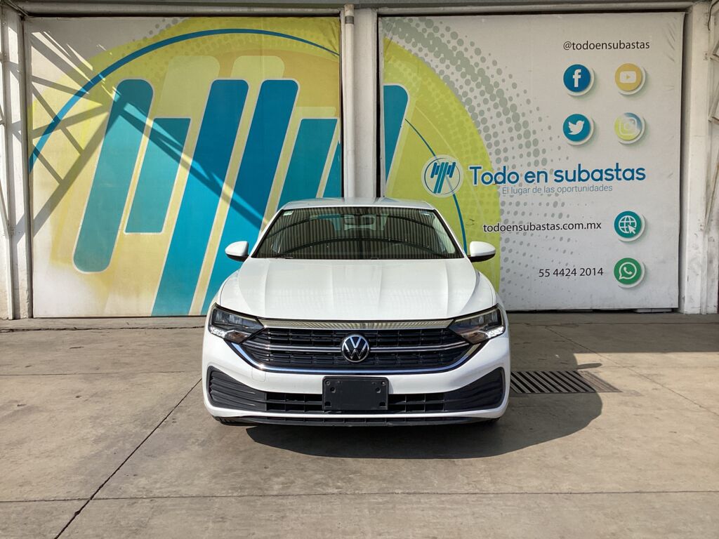 Volkswagen Jetta 2023 4p Trendline L4/1.4/T Tiptronic 2023 Volkswagen Jetta Venta Exteriores 2
