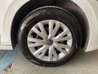 Volkswagen Jetta 2023 4p Trendline L4/1.4/T Tiptronic 2023 Volkswagen Jetta Venta Llantas 10