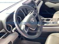 Toyota Highlander 2022 5p XLE V6/3.5 Aut 2022 Toyota Highlander Ingreso Interiores 2